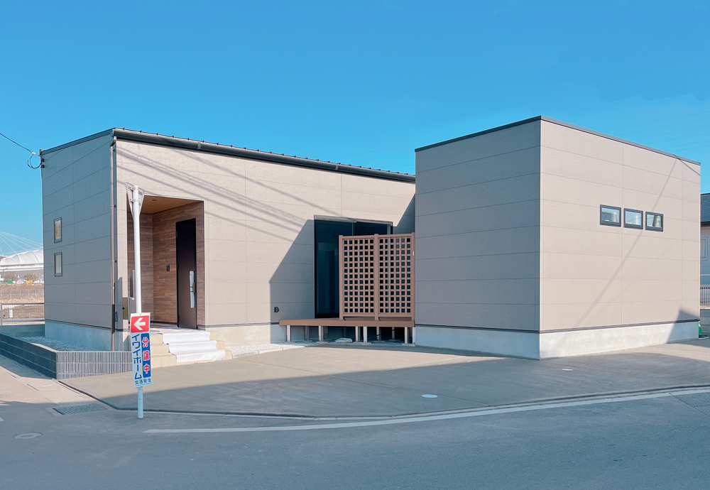 今すぐ見れるモデルハウス | 株式会社イワイホーム
